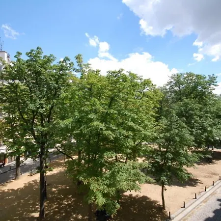 Place Dauphine - 4 Adults *